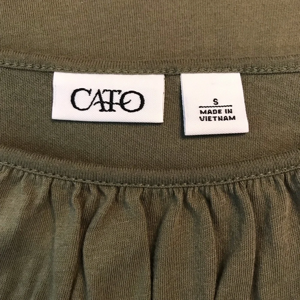 Ladies Cato Olive Green Blouse 
Size Small 4 - 6 
60% Cotton 40% Modal
Stretch … - Picture 7 of 9
